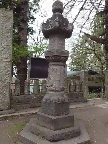 北向稲荷大明神（飯盛山）(福島県)