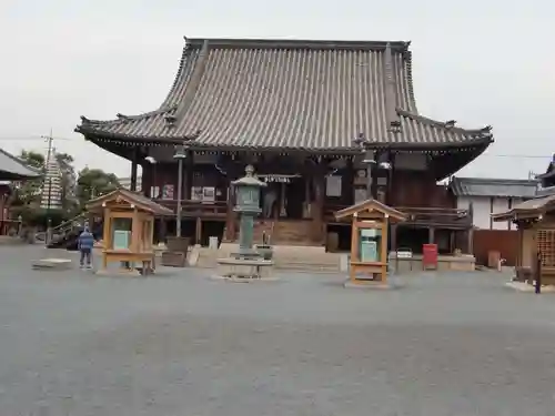 総持寺の本殿