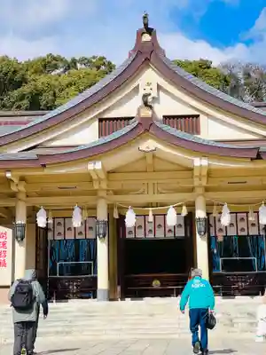湊川神社の本殿・本堂