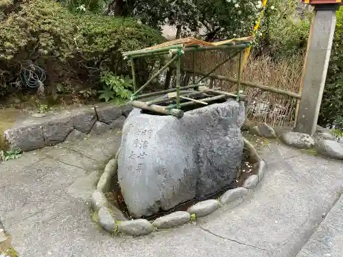 富士山本宮浅間大社の{uncategorized: "未分類", other: "その他", undefined: "問題あり", building: "その他建物", grave: "お墓", sacred_gate: "鳥居", guardian: "狛犬", statue: "像", buddha: "仏像", history: "歴史", nature: "自然", garden: "庭園", animal: "動物", pagoda: "塔", temizu: "手水舎", mountain_gate: "山門・神門", sanctuary: "本殿・本堂", subordinate: "末社・摂社", art: "芸術", scenery: "景色", jizo: "地蔵", ema: "絵馬", goshuin: "御朱印", omikuji: "おみくじ", items: "授与品その他", amulet: "お守り", goshuincho: "御朱印帳", eats: "食事", festival: "お祭り", votive_dance: "神楽", shichigosan: "七五三参", wedding: "結婚式", experience: "体験その他", initially: "初詣", around: "周辺", anti_infection: "感染症対策"}