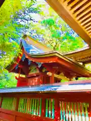 側高神社の本殿