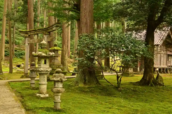 日用神社(石川県)