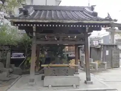 海老江八坂神社の手水舎