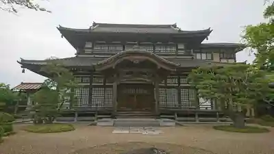 龍華院の本殿・本堂