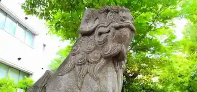 洲嵜神社の狛犬
