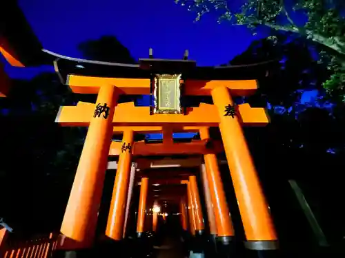 伏見稲荷大社(京都府)