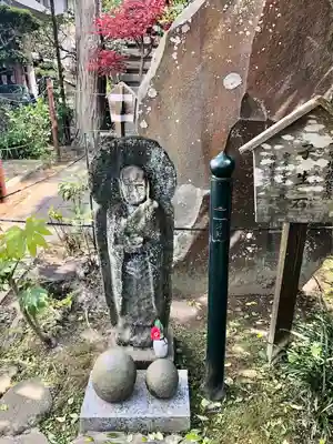 成就院の地蔵