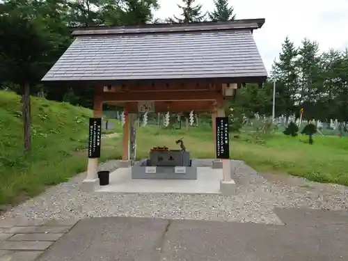 札内神社の手水