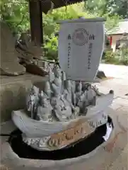 大宝八幡宮の像
