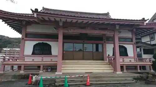 松巌寺の本殿・本堂