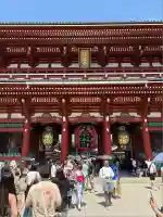 浅草寺の山門・神門