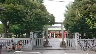 池袋氷川神社の鳥居