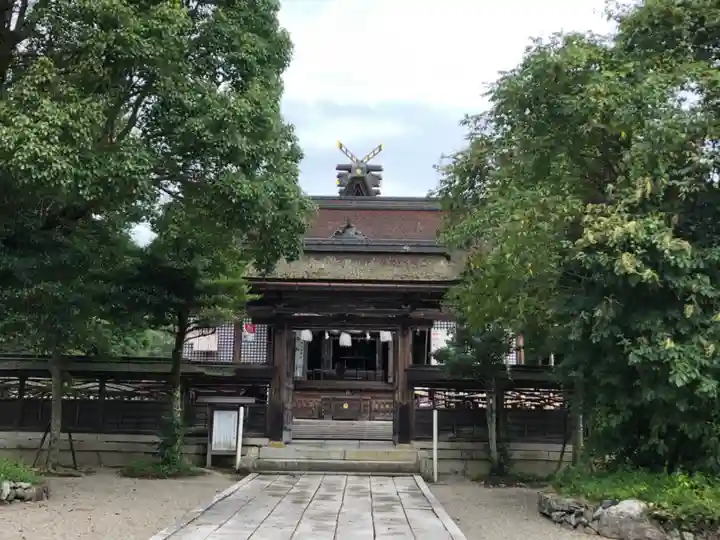中山神社の山門・神門