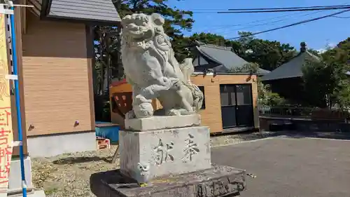 様似住吉神社の狛犬