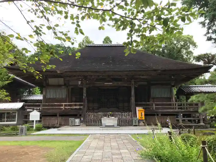 國分寺の本殿・本堂
