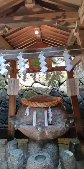 狭井坐大神荒魂神社(狭井神社)(奈良県)