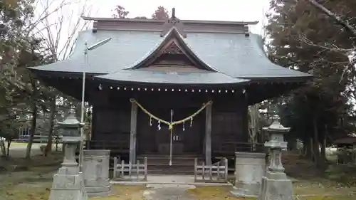諏訪神社の本殿・本堂