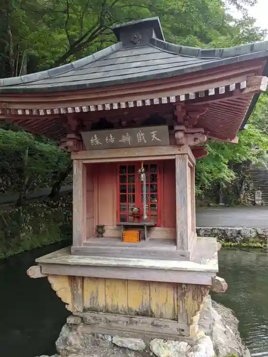 甘南美寺の本殿・本堂
