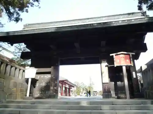 輪王寺の山門・神門