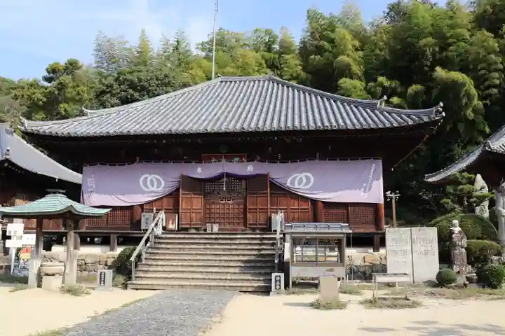 浄土寺の本殿・本堂