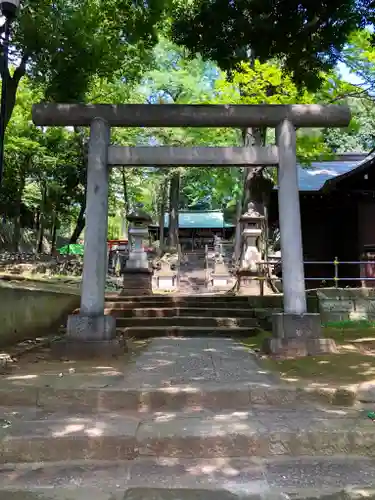 三宿神社の鳥居