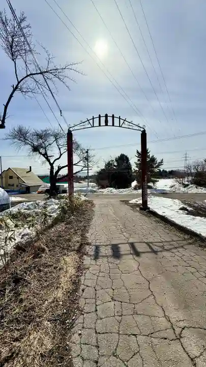 光明寺観音山霊場観音堂の{uncategorized: "未分類", other: "その他", undefined: "問題あり", building: "その他建物", grave: "お墓", sacred_gate: "鳥居", guardian: "狛犬", statue: "像", buddha: "仏像", history: "歴史", nature: "自然", garden: "庭園", animal: "動物", pagoda: "塔", temizu: "手水舎", mountain_gate: "山門・神門", sanctuary: "本殿・本堂", subordinate: "末社・摂社", art: "芸術", scenery: "景色", jizo: "地蔵", ema: "絵馬", goshuin: "御朱印", omikuji: "おみくじ", items: "授与品その他", amulet: "お守り", goshuincho: "御朱印帳", eats: "食事", festival: "お祭り", votive_dance: "神楽", shichigosan: "七五三参", wedding: "結婚式", experience: "体験その他", initially: "初詣", around: "周辺", anti_infection: "感染症対策"}