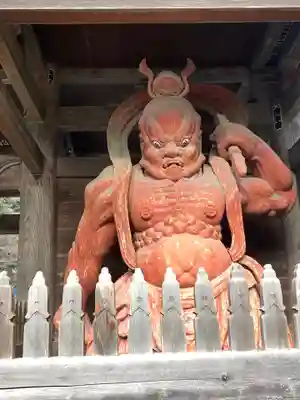 満願寺の像