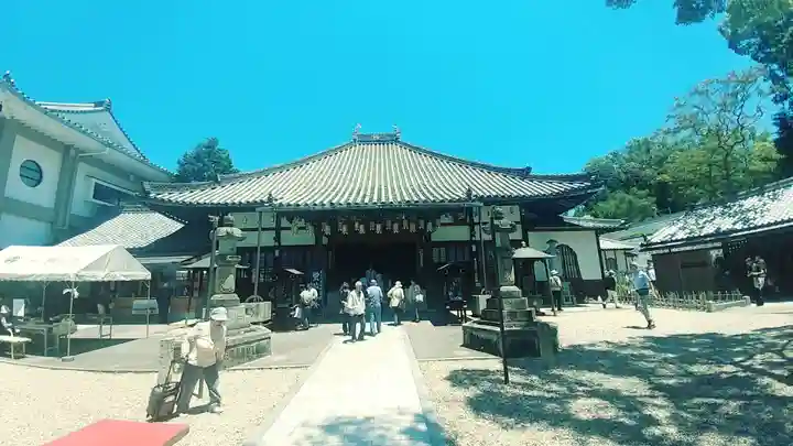 八事山 興正寺の本殿・本堂