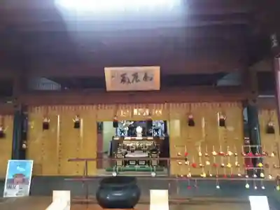 願成就寺の本殿・本堂