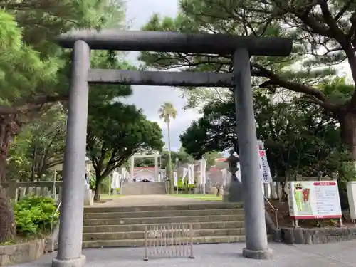 沖縄県護国神社の鳥居