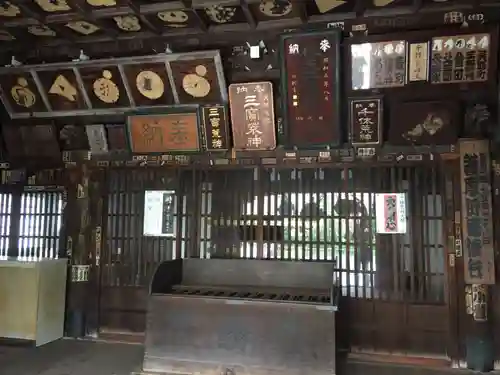 海雲寺の本殿・本堂