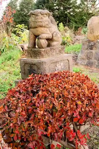 伊夜日子神社の狛犬