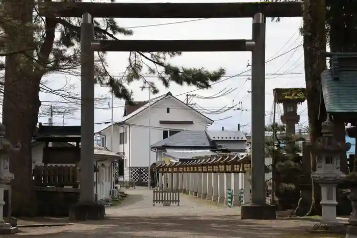 北宮諏方神社の鳥居