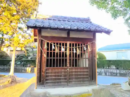 八幡社（上井ケ谷八幡社）の末社・摂社