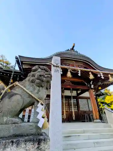 伊居太神社の{uncategorized: "未分類", other: "その他", undefined: "問題あり", building: "その他建物", grave: "お墓", sacred_gate: "鳥居", guardian: "狛犬", statue: "像", buddha: "仏像", history: "歴史", nature: "自然", garden: "庭園", animal: "動物", pagoda: "塔", temizu: "手水舎", mountain_gate: "山門・神門", sanctuary: "本殿・本堂", subordinate: "末社・摂社", art: "芸術", scenery: "景色", jizo: "地蔵", ema: "絵馬", goshuin: "御朱印", omikuji: "おみくじ", items: "授与品その他", amulet: "お守り", goshuincho: "御朱印帳", eats: "食事", festival: "お祭り", votive_dance: "神楽", shichigosan: "七五三参", wedding: "結婚式", experience: "体験その他", initially: "初詣", around: "周辺", anti_infection: "感染症対策"}