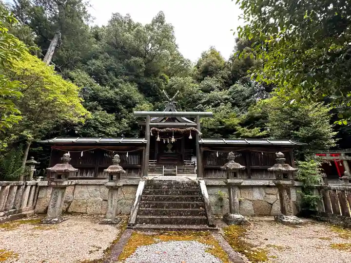 伊射奈岐神社の本殿・本堂