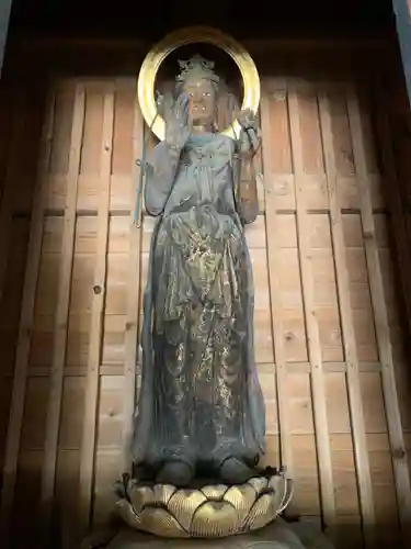 曹洞宗 永松山 龍泉寺の仏像