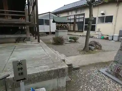 黒龍神社の末社・摂社
