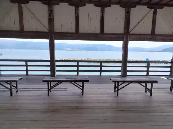 常宮神社の{uncategorized: "未分類", other: "その他", undefined: "問題あり", building: "その他建物", grave: "お墓", sacred_gate: "鳥居", guardian: "狛犬", statue: "像", buddha: "仏像", history: "歴史", nature: "自然", garden: "庭園", animal: "動物", pagoda: "塔", temizu: "手水舎", mountain_gate: "山門・神門", sanctuary: "本殿・本堂", subordinate: "末社・摂社", art: "芸術", scenery: "景色", jizo: "地蔵", ema: "絵馬", goshuin: "御朱印", omikuji: "おみくじ", items: "授与品その他", amulet: "お守り", goshuincho: "御朱印帳", eats: "食事", festival: "お祭り", votive_dance: "神楽", shichigosan: "七五三参", wedding: "結婚式", experience: "体験その他", initially: "初詣", around: "周辺", anti_infection: "感染症対策"}