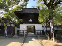 雲心寺の山門・神門