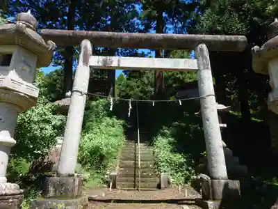 吾那神社の鳥居