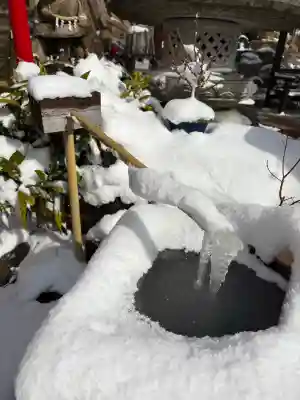 重岩大明神の{uncategorized: "未分類", other: "その他", undefined: "問題あり", building: "その他建物", grave: "お墓", sacred_gate: "鳥居", guardian: "狛犬", statue: "像", buddha: "仏像", history: "歴史", nature: "自然", garden: "庭園", animal: "動物", pagoda: "塔", temizu: "手水舎", mountain_gate: "山門・神門", sanctuary: "本殿・本堂", subordinate: "末社・摂社", art: "芸術", scenery: "景色", jizo: "地蔵", ema: "絵馬", goshuin: "御朱印", omikuji: "おみくじ", items: "授与品その他", amulet: "お守り", goshuincho: "御朱印帳", eats: "食事", festival: "お祭り", votive_dance: "神楽", shichigosan: "七五三参", wedding: "結婚式", experience: "体験その他", initially: "初詣", around: "周辺", anti_infection: "感染症対策"}