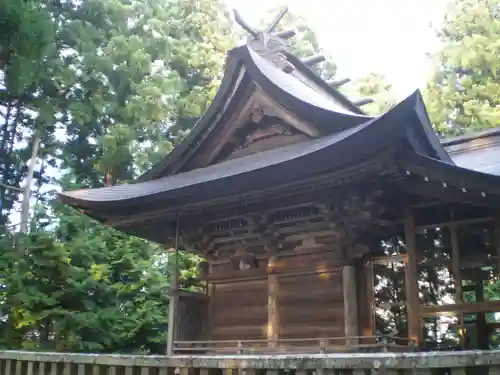 鎮守府八幡宮の本殿