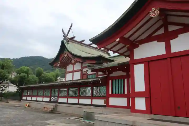 亀山神社の本殿・本堂