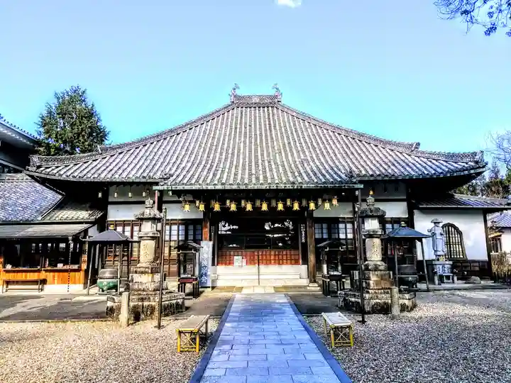 八事山 興正寺の本殿・本堂