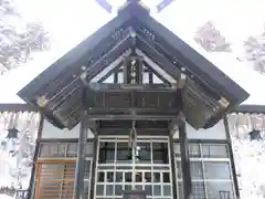 由仁神社の本殿