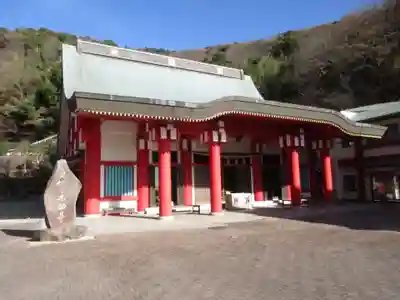 身代り不動尊(大明王院)の本殿・本堂