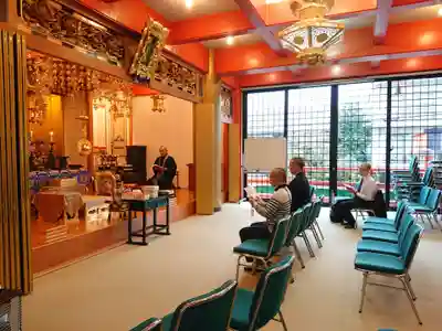 教西寺の本殿・本堂