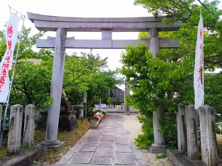 八幡神社(椋岡八幡神社)の鳥居