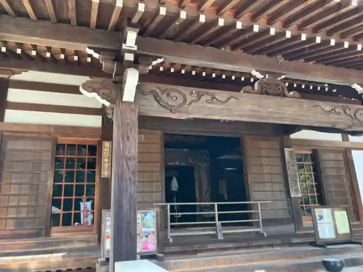 塩船観音寺の{uncategorized: "未分類", other: "その他", undefined: "問題あり", building: "その他建物", grave: "お墓", sacred_gate: "鳥居", guardian: "狛犬", statue: "像", buddha: "仏像", history: "歴史", nature: "自然", garden: "庭園", animal: "動物", pagoda: "塔", temizu: "手水舎", mountain_gate: "山門・神門", sanctuary: "本殿・本堂", subordinate: "末社・摂社", art: "芸術", scenery: "景色", jizo: "地蔵", ema: "絵馬", goshuin: "御朱印", omikuji: "おみくじ", items: "授与品その他", amulet: "お守り", goshuincho: "御朱印帳", eats: "食事", festival: "お祭り", votive_dance: "神楽", shichigosan: "七五三参", wedding: "結婚式", experience: "体験その他", initially: "初詣", around: "周辺", anti_infection: "感染症対策"}